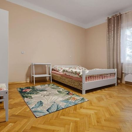 Apartament Astronomiczne Miejsce Przemyśl Extérieur photo