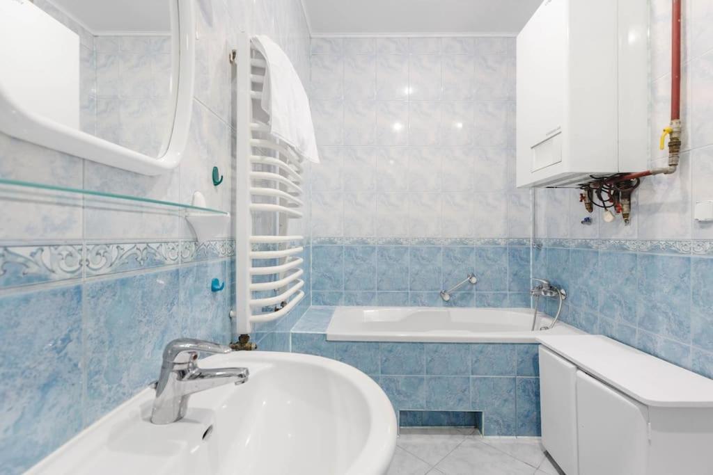 Apartament Astronomiczne Miejsce Przemyśl Extérieur photo