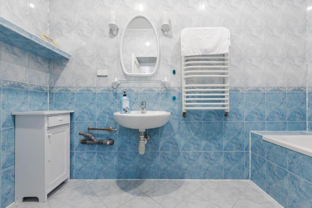 Apartament Astronomiczne Miejsce Przemyśl Extérieur photo